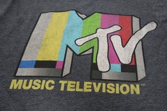 MTV Music Television T-Shirt Men’s Graphic Print Short Sleeve Crew Neck T0376