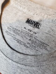 MARVEL COMICS T SHIRT MENS GOLDEN AGE AVENGERS XL GRAY 21.5×29