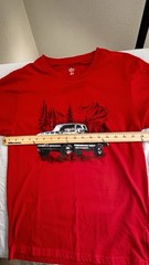 Men’s Short Sleeve T-Shirt Red W/ Patriotic Truck Graphic Size Medium
