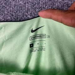 Nike T-Shirt Mens M Lime Green Standard Fit Short Sleeve Athletic Gym Running