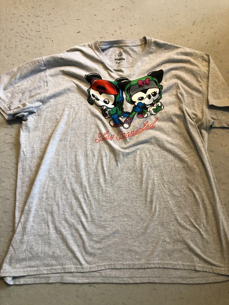 Mickey & Minnie Mouse Shirt Adult 2XL Stay Connected Video Games Disney