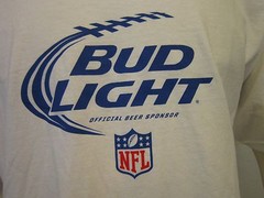 NFL BUD LIGHT OFFICIAL BEER SPONSOR CREW NECK T SHIRT SIZE​ LARGE