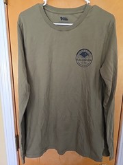 Fjallraven Forever Nature Badge LS T-Shirt Caper Green Size Medium