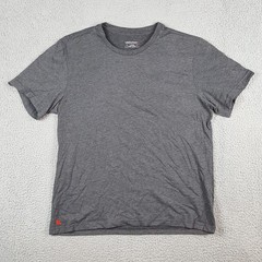 UNTUCKit Gray Breathable Lightweight Size L Moisture Wicking Athletic T Shirt