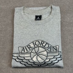 Vintage 2001 NIKE AIR JORDAN 1 WINGS CO.JP JAPAN METALLIC SILVER GRAY T SHIRT L