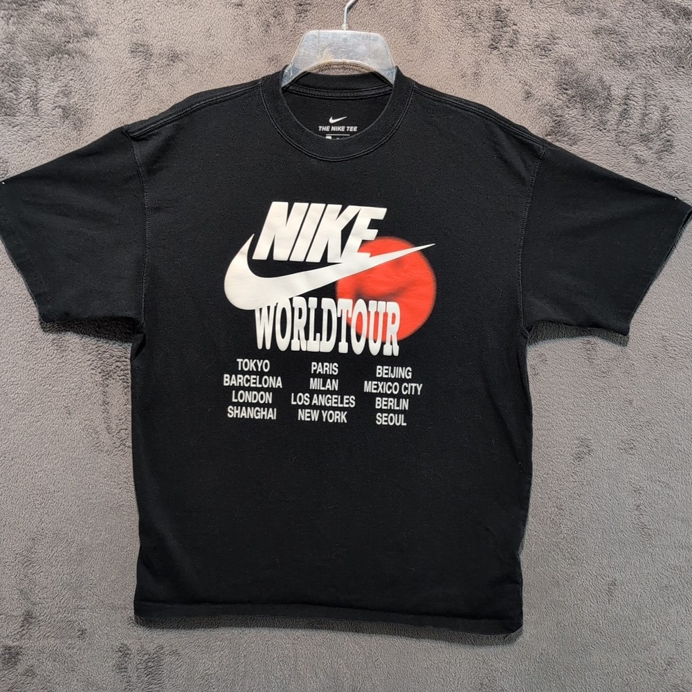 Nike Shirt Black M Graphic Limited Edition World Tour Oregon MOVE YOUR BODY Mens