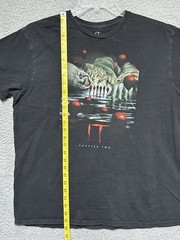 IT Chapter Two Unisex XL Poster Crew Neck Shirt Black Pennywise Stephen King