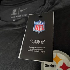 Nike Men’s Medium NFL On Field Apparel Pittsburgh Steelers DriFIT Long Sleeve