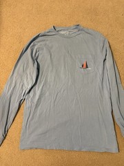Long sleeve vineyward vines t-shirt blue/grey size small sailboat logo