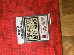 *AUTHENTIC* BAPE x Mitchell & Ness Chicago Bulls 93 Jersey – Red