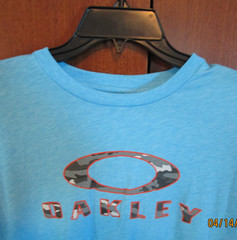 Oakley Buckle Blue Tee T-shirt Large Polyester Cotton Chest 42 Length 30 in