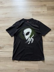 Vintage Alien Fashion Victim 90s UFO Faded Black Graphic Tee Size Med 1995 USA