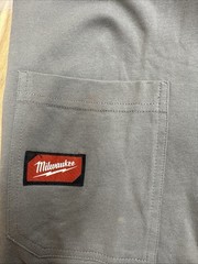 Lot of 3 New Milwaukee Men’s L-XL Gray Short/Long-Sleeve Pocket T-Shirts – DN56