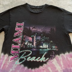 Miami Beach Tie Dye T-Shirt Men’s Small Pink Black Hipster Streetwear City Art