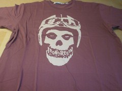 IRON AND RESIN LICENSED BRAND APPAREL T-SHIRT MADE IN USA IRON & RESIN SKULL