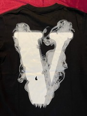 Black Round Neck V Lone T Shirt Angel Smoke White Print 100% Cotton Sz Small