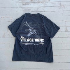 2012 The Village Arms Streetwear Y2K Graphic Tee Shirt
