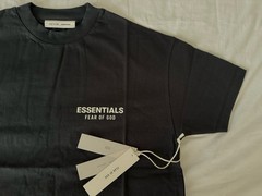 Fear of God Essentials Authentic Logo T-Shirt Men’s Streetwear Tee
