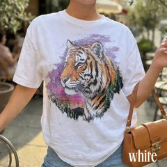 Retro Tiger Face Comfort Tee Jungle Wildlife Animal Big Cat
