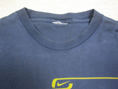 VTG 90s Nike T-Shirt Mens (L/XL) Athletics 71′ Spellout Logo Distressed Y2K Blue