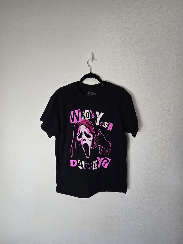 Ghost Face Black Graphic Tee with Pink Accents – Large