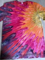 Ice Dyed T Shirt Sunburst Pattern Starburst Candy Color Inspired Size L Runs Sm