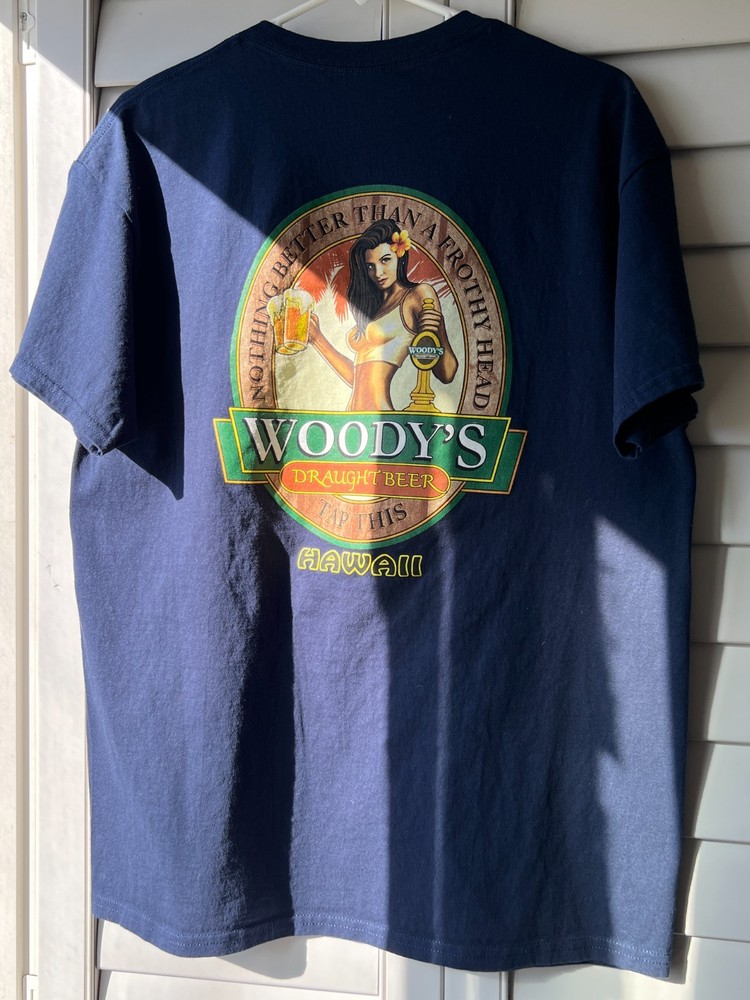 Woody’s Draught Beer Hawaii Woman Bartender Blue Shirt – Size L