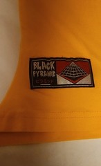 Black Pyramid Chris Brown Jersey T-Shirt Yellow White Japanese Patch Men’s Large