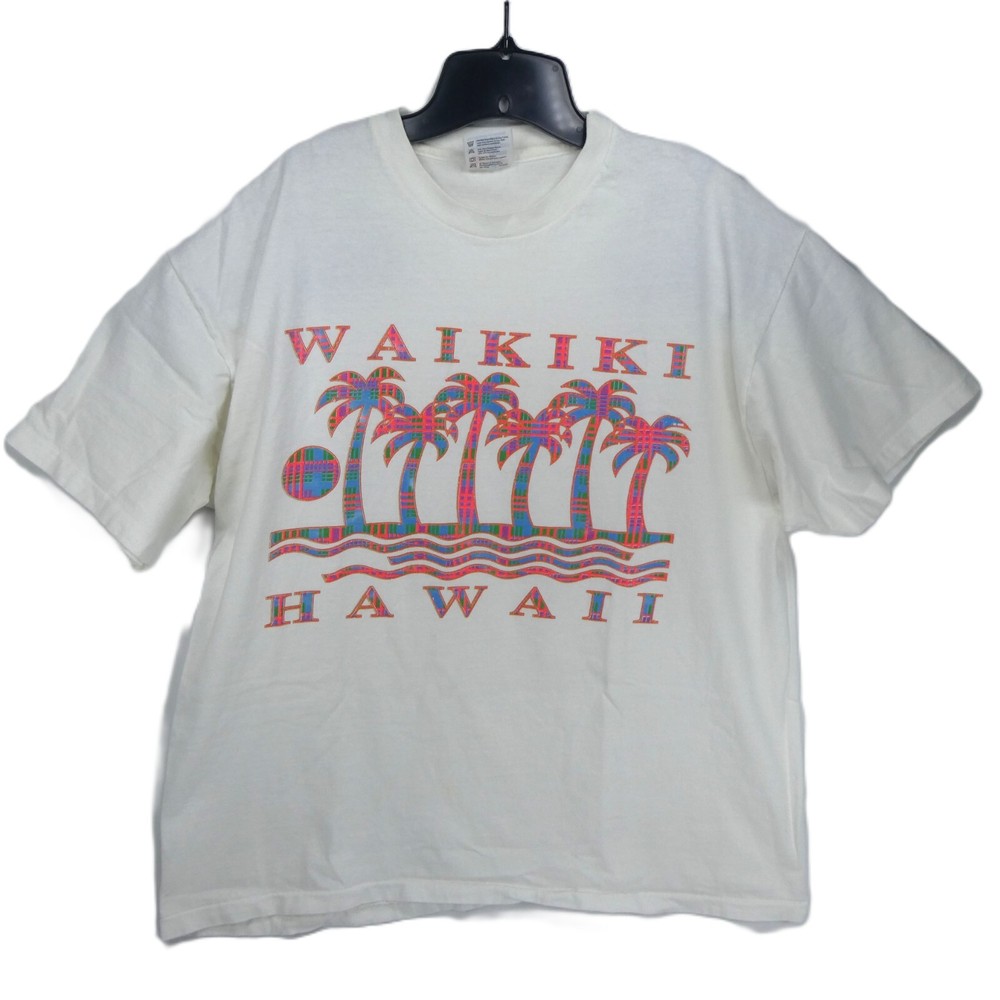 VINTAGE Waikiki Hawaii Men T-Shirt XL White Beach 90s Tee Single Stitch Hanes