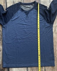 ORVIS CREWNECK LONG SLEEVE SHIRT 2 TONE BLUE MENS LARGE EXCELLENT