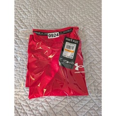 NWT Under Armour Heatgear Men’s Small Red Compression Long Sleeve Shirt (0924)