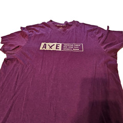Americal Eagle Mens SZ LG New York Seventy Seven Purple Short Sleeve T-Shirt