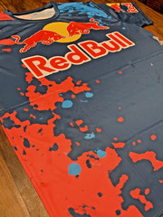 R-Blue/Navy/Red/Blue & Tan Tie Dye Look L Jersey/T-shirt. 22″x 29.5″. Racing.