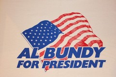 white Married With Children “AL BUNDY for PRESIDENT” t-shirt (NWOT) – adult XL