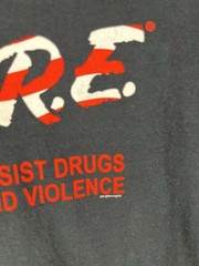 Vintage 90’s D.A.R.E Black Tee Shirt Size Small “Resist” Graphic Tee Patriotic