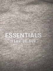 Essentials FOG Core Heather Tshirt Size M NWT. SOLD OUT ONLINE!