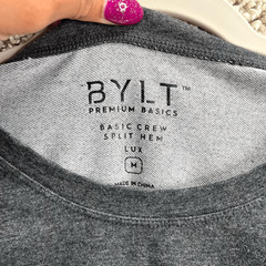 BYLT T-Shirt Men’s Medium Dark Gray Basic Crew Neck Split Hem Lux Short Sleeve