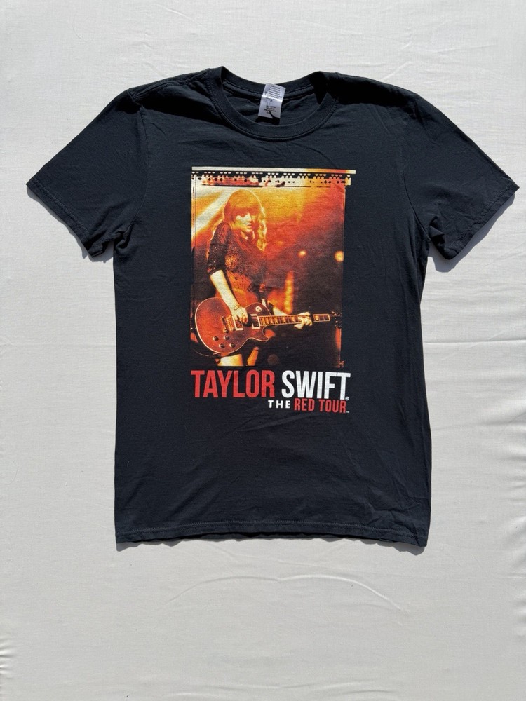Taylor Swift The Red Tour 2013 Merch Shirt Double sided Size Small