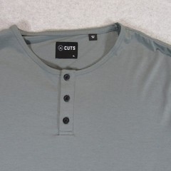 Cuts Mens Henley Shirt XL Gray Stretch Polyester Cotton Button Logo Long Sleeve