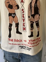 NEW RIPPLE JUNCTION Men’s The Rock vs Stone Cold Wrestlemania Tee Shirt (Size M)