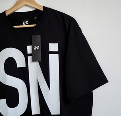 GU Undercover Silent Noise Graphic T Shirt Size Medium