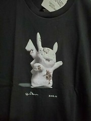 US SELLER- Daniel Arsham x Pokemon x Uniqlo Short Sleeve UT Men’s