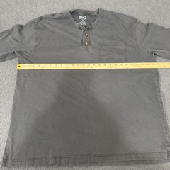 Duluth Trading Co Shirt Mens XL Gray Long Sleeve Henley Pocket Cotton Tagless