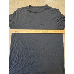Vuori Mens Tradewind Performance T-Shirt Gray Micro Stripe Pocket V196 Large