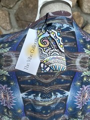Earth & Skye The Vibe Collective Art to Wear Men’s Bohemian T-Shirt Size LG NWT