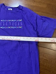 Vintage Fruit Of The Loom Las Vegas T Shirt Men’s Size Medium Purple