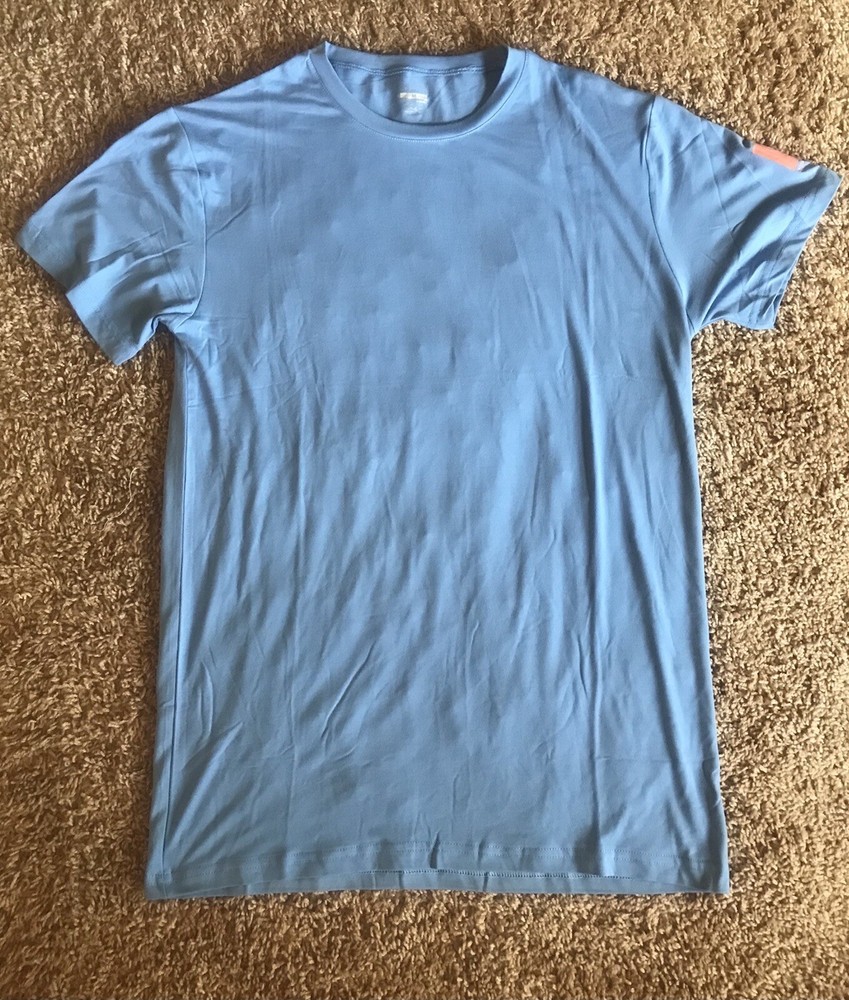 Spyder T-Shirt Loungewear Crew Neck V Neck Short Sleeve Medium
