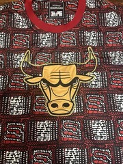 Chicago Bulls Two Hype Original 90’s Kente Letter Performance T-Shirt – Large