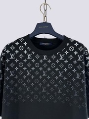Louis Vuitton LV Monogram Logo Gradient Cotton Crewneck T-Shirt Black Size M