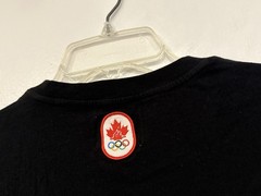 Vintage Hudson’s Bay Co ‘Canada’ Winter Olympics Tee Men’s Sz Large Bankrupt HBC